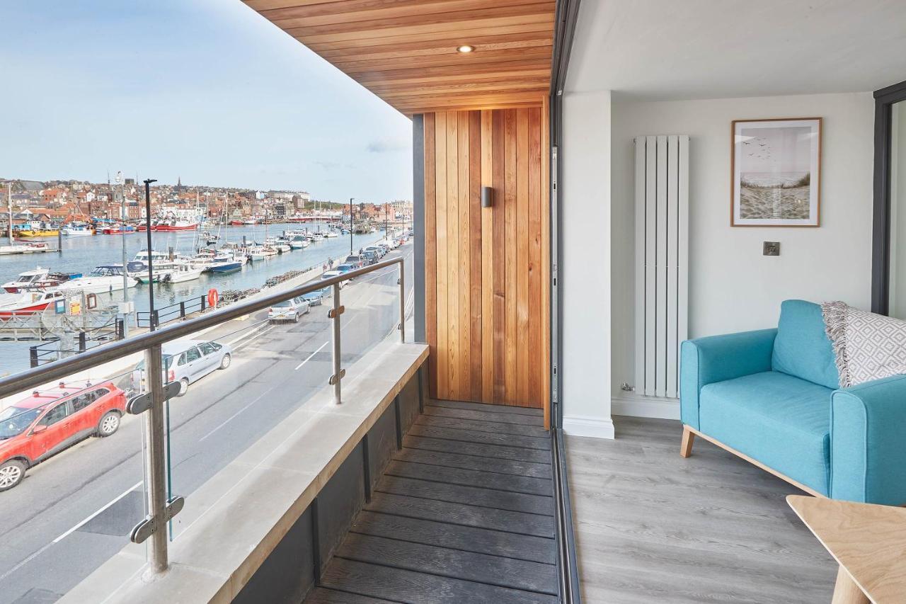 Host & Stay - Coastal Townhouse วิทบี ภายนอก รูปภาพ