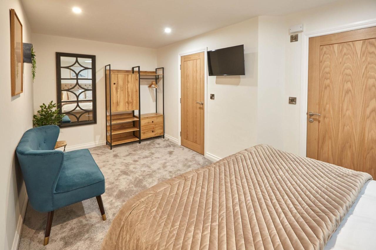 Host & Stay - Coastal Townhouse วิทบี ภายนอก รูปภาพ