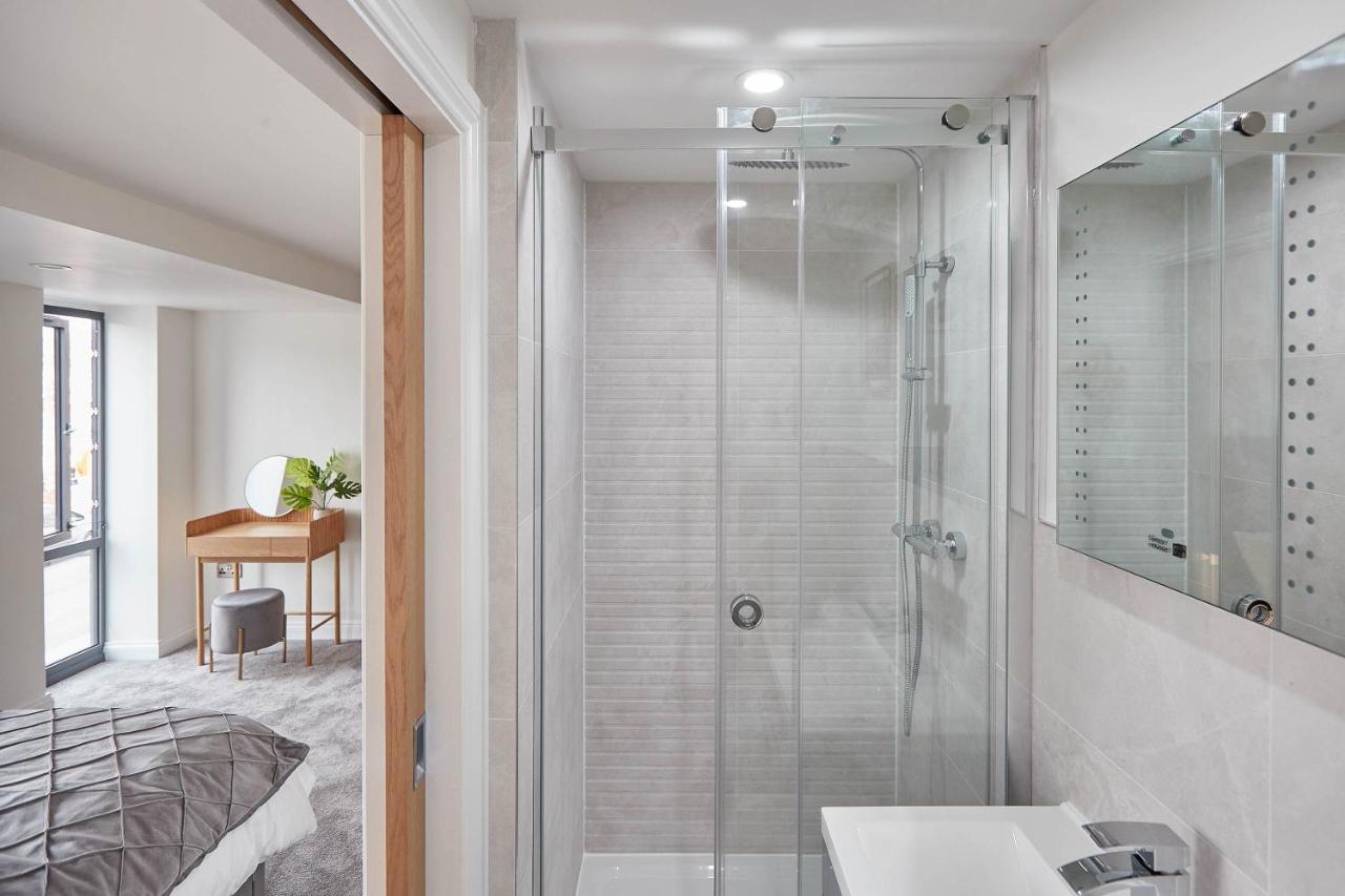 Host & Stay - Coastal Townhouse วิทบี ภายนอก รูปภาพ